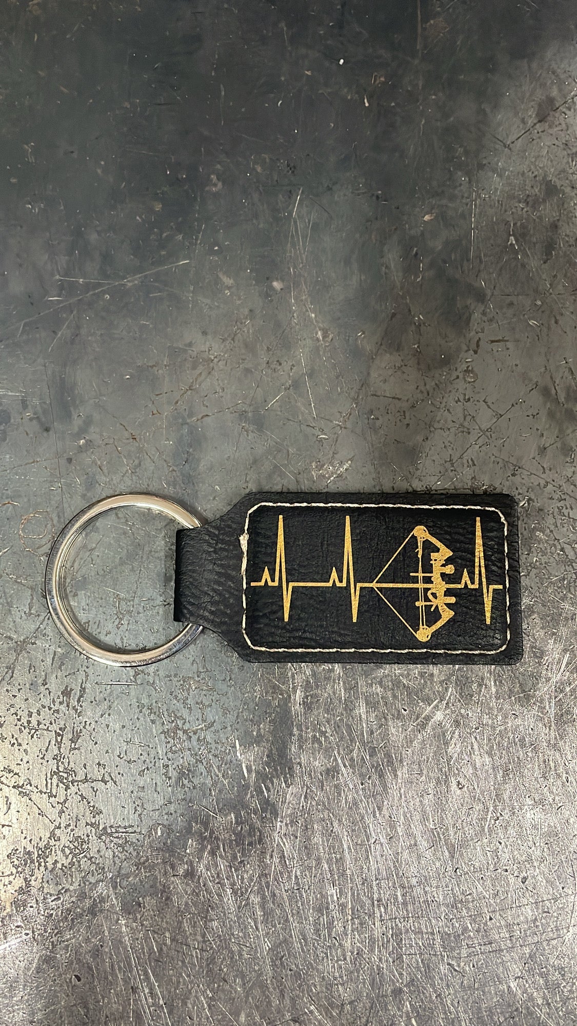 American Tradition, Leather Style Engraved Keyring - Northern Tines USA