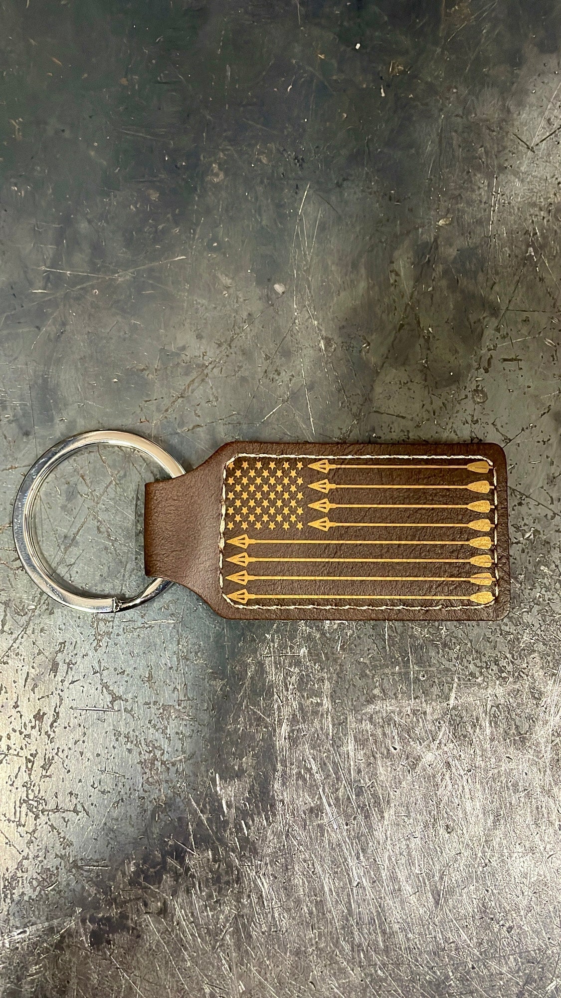 American Tradition, Leather Style Engraved Keyring - Northern Tines USA