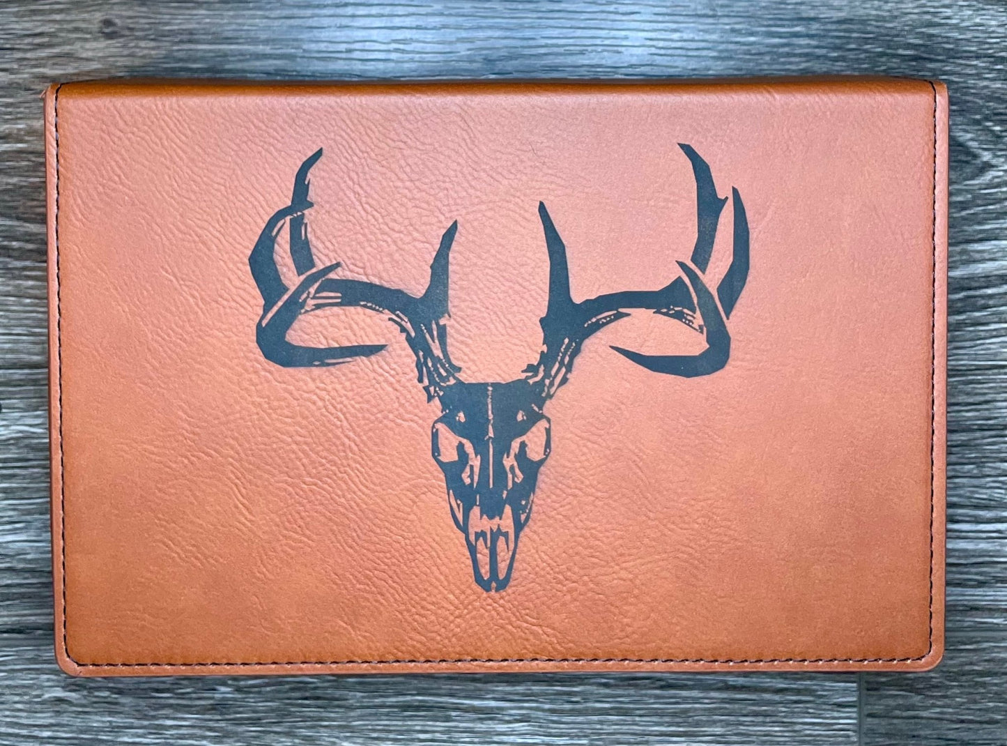 Buck Skull, Flask Box Set (customizable) - Northern Tines USA